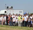 Widownia pokazu maszyn 21-22 Maj Kąkolewo