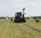 Prasa zwijająca Unia Famarol DF 1,7 zd + Ciągnik Deutz-Fahr Agrotron M600 DCR