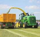 Sieczkarnia John Deere 7350 + Ciągnik 6930 + Przyczepa Joskin 20000 TRC