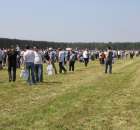 Widownia pokazu maszyn 21-22 Maj Kąkolewo