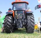 Ciągnik rolniczy firmy Crystal