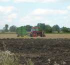 Mtz i John Deere 550