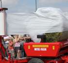 Widownia pokazu maszyn 21-22 Maj Kąkolewo