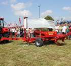 Widownia pokazu maszyn 21-22 Maj Kąkolewo