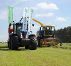 Pottinger przyczepa silosowa Jumbo 7210 + Ciągnik New Holland T8040 + Sieczkarnia New Holland FR9090