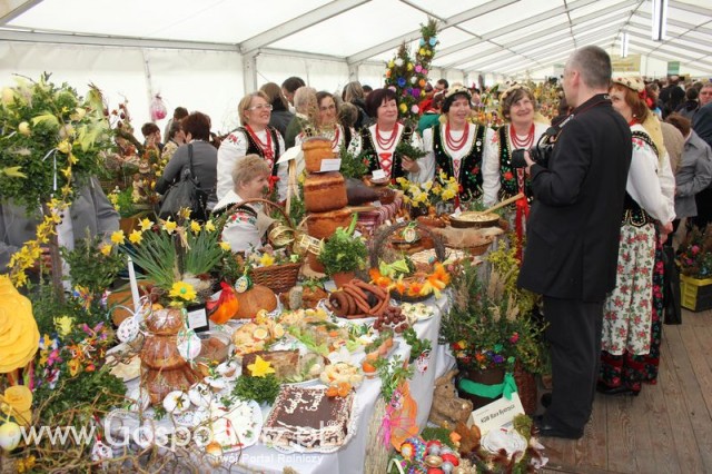 Fotoreportaż z prezentacji stołów wielkanocnych Wojbórz 2011