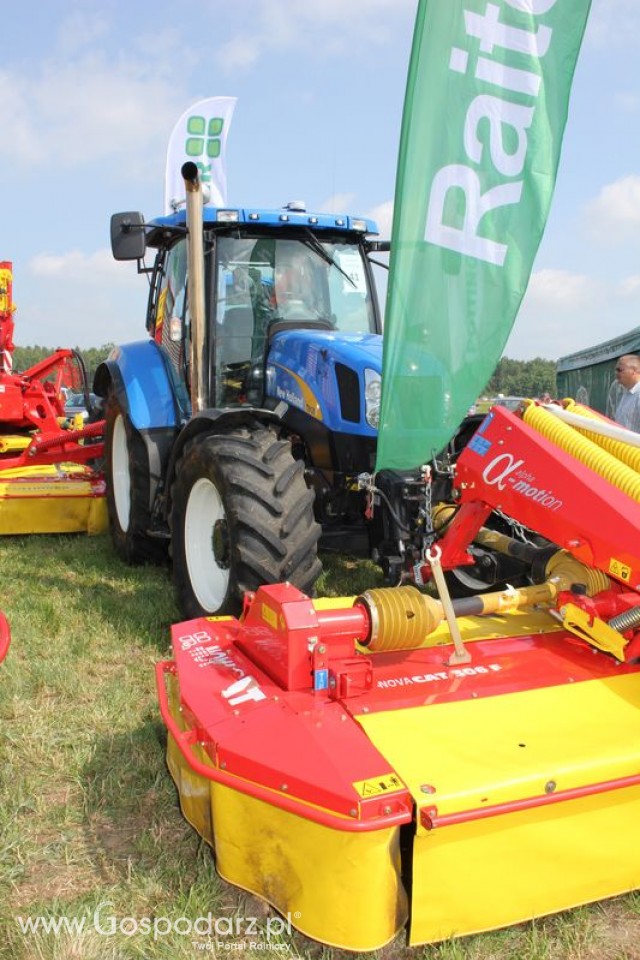 Ciągnik New Holland i kosiarka Pottinger NOVACAT 306 F