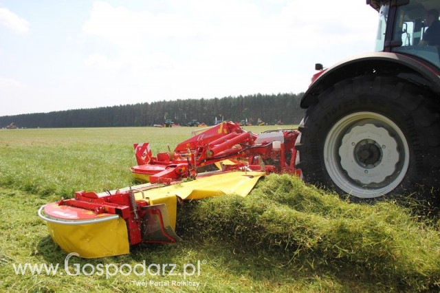 Kosirka Alpha a-motion NovaCAT + Ciągnik Valtra