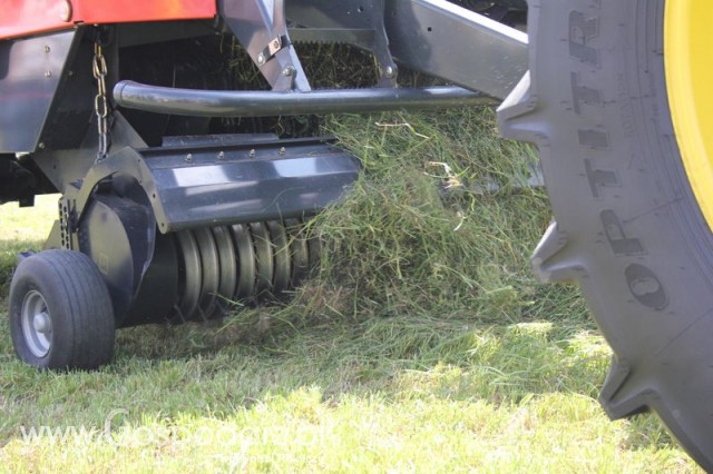 Prasa Zwijająca Kuhn VB 2160 OC + Ciągnik John Deere 6630
