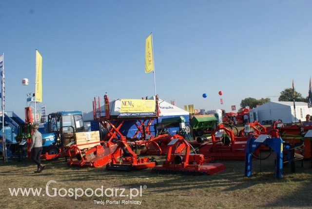 Zdj. - 304 - MAZOWIECKIE CENTRUM MASZYN SADOWNICZYCH Wiadrowski Bąk Spółka jawna