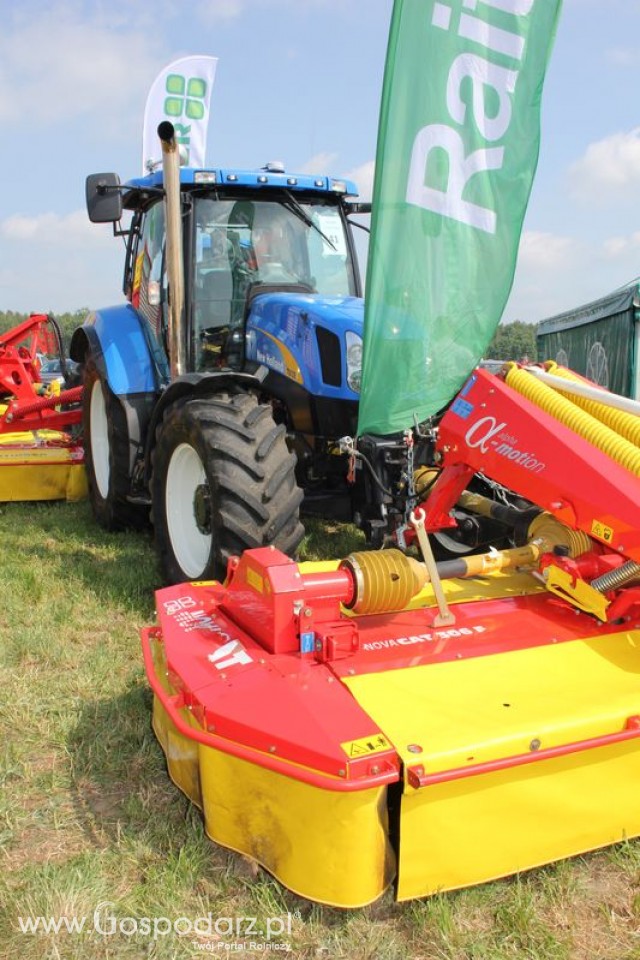 Ciągnik New Holland i kosiarka Pottinger NOVACAT 306 F