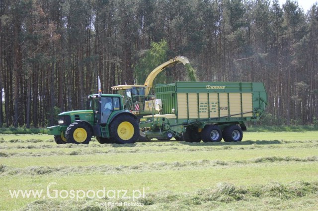 Sieczkarnia polowa krone Big X 650 + Przyczepa MX 310 GD + Ciągnik John Deere 6930