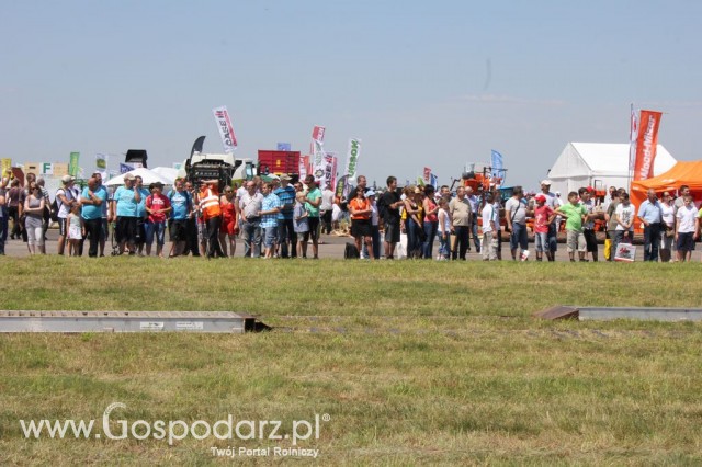 Pokazy opryskiwaczy - Opolagra 2012 - 63