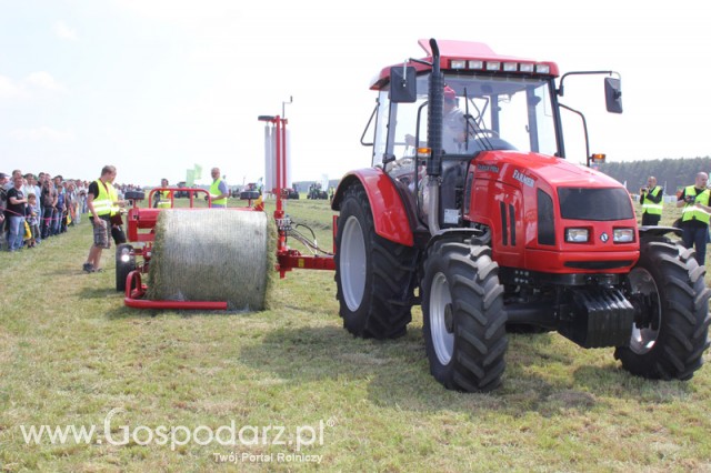 Owijanie foli na sianokiszonke