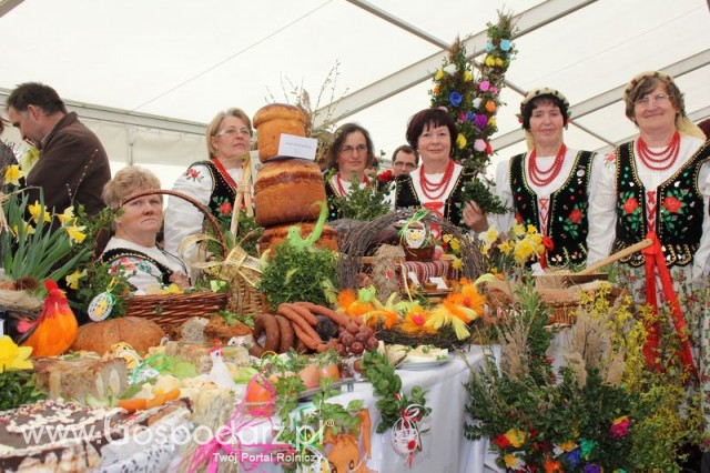 Fotoreportaż z prezentacji stołów wielkanocnych Wojbórz 2011