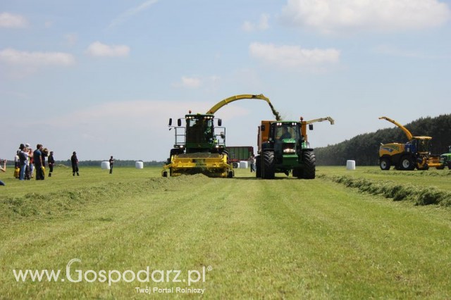 Sieczkarnia John Deere 7350 + Ciągnik 6930 + Przyczepa Joskin 20000 TRC