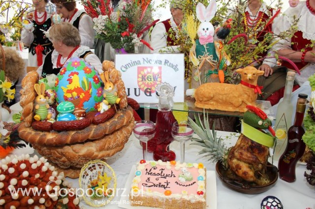 Fotoreportaż z prezentacji stołów wielkanocnych Wojbórz 2011