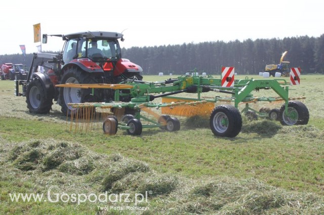 Zgrabiarka SaMasz Z2-780 + Ciągnik IRON 120