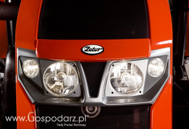 Zetor Forterra 135 maska