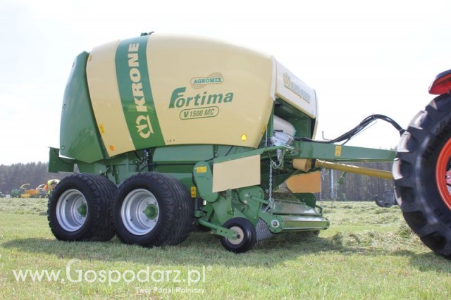 Prasa Krone fortima V 1500 MC + Ciągnik Kubota M108S Dual Speed
