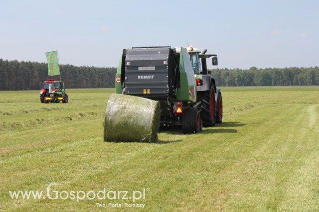 Prasa Agco Fendt 5160V + Ciągnik Fendt 714
