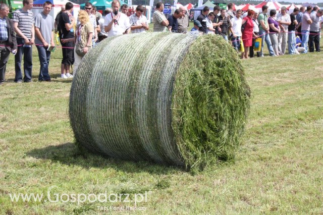 Prasa Feraboli Extreme HT 265 + Ciągnik Deutz-Fahr Agrotron M620