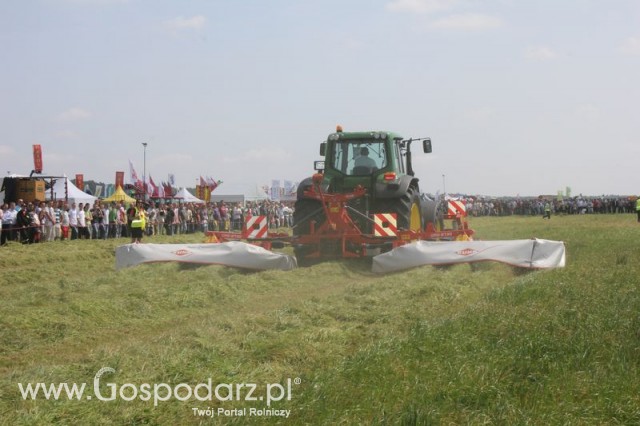 Kosiarka KUHN GMD 8730 i GMD 802F + Ciągnik John Deere 7530