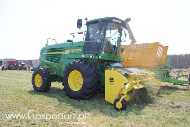 Sieczkarnia John Deere 7350 + Ciągnik 6930 + Przyczepa Joskin 20000 TRC
