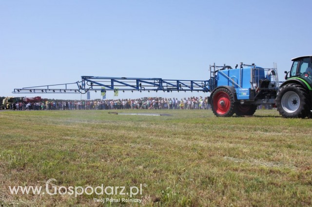 Pokazy opryskiwaczy - Opolagra 2012 - 37