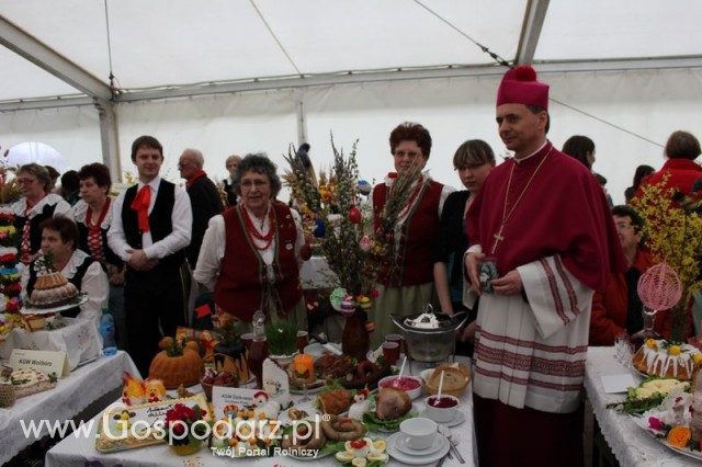 Fotoreportaż z prezentacji stołów wielkanocnych Wojbórz 2011