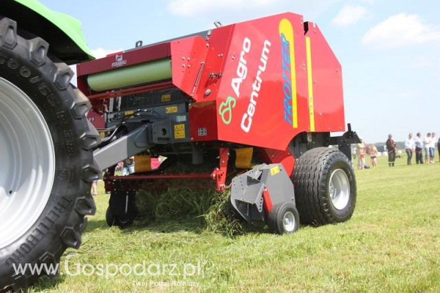 Prasa Ferboli Totter 125/35 + Ciągnik Deutz-Fahr Agrotron M600 DCR