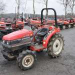 Traktorek Mitsubishi MT201D 4x4