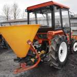 Traktorek komunalny Kubota L1R26 4x4 - kabina, pług