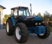 NEW HOLLAND 8340 130KM klima 94r 5800mtg ZADBANY LUX