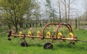 PRZETRZĄSARKO ZGRABIARKA