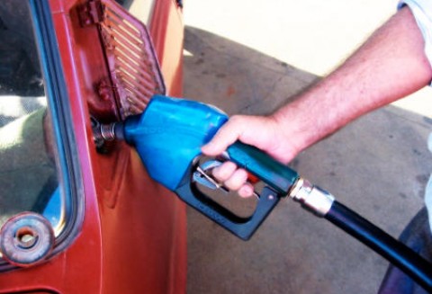 Ewentualne sankcje wobec Iranu obarczone ultimatum cenowym ropy