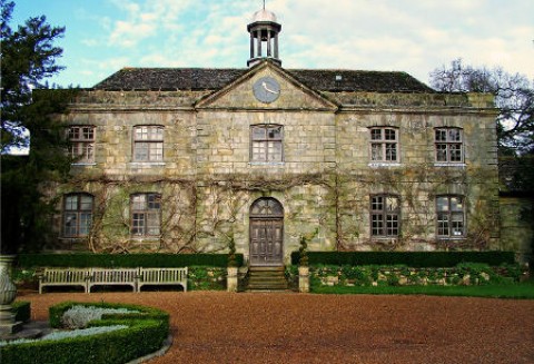 Remont zabytkowego dworu