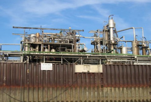 Aktualna sytuacja w Libii wpłynęła na spadek cen ropy