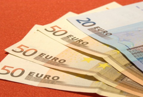 ARiMR rozpoczęła wydawanie rolnikom decyzji w sprawie przyznania płatności bezpośrednich za 2011 r.